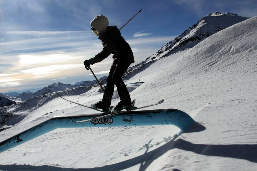 YOUNG FREESKI STAR ALIAH IS BLACKROLL® FAN
